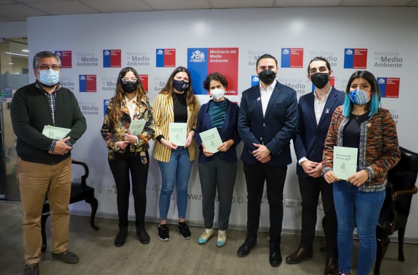  Ministra Del Medio Ambiente Recibe Declaración Oficial De Jóvenes Chilenos Sobre Cambio Climático