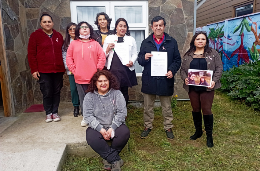  Bienes Nacionales de La Araucanía firma compromiso de colaboración con “Lazos Unidos por el Cáncer de Mamas”