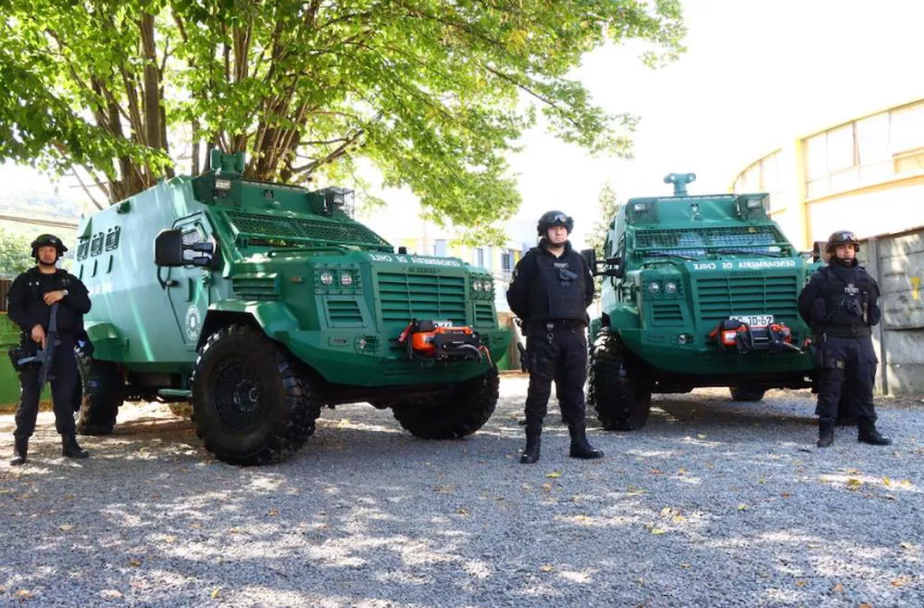  Llegan vehículos únicos en Sudamérica para que Gendarmería traslade internos en La Araucanía